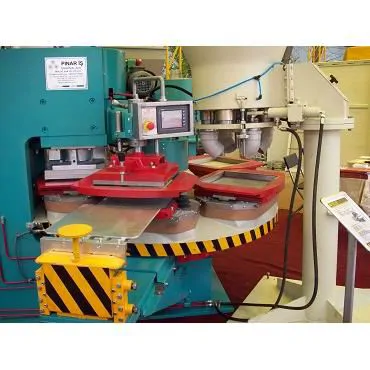 Automatic Tile Press Machine