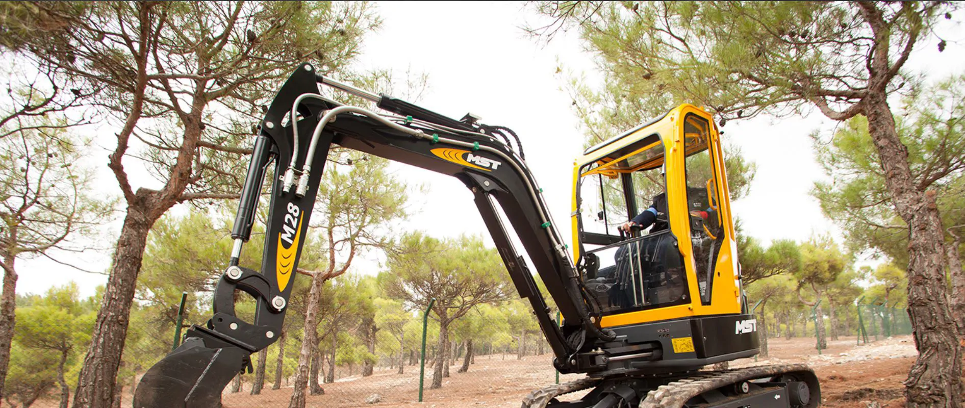 MST TRACKED MINI EXCAVATOR CONSTRUCTION MACHINE