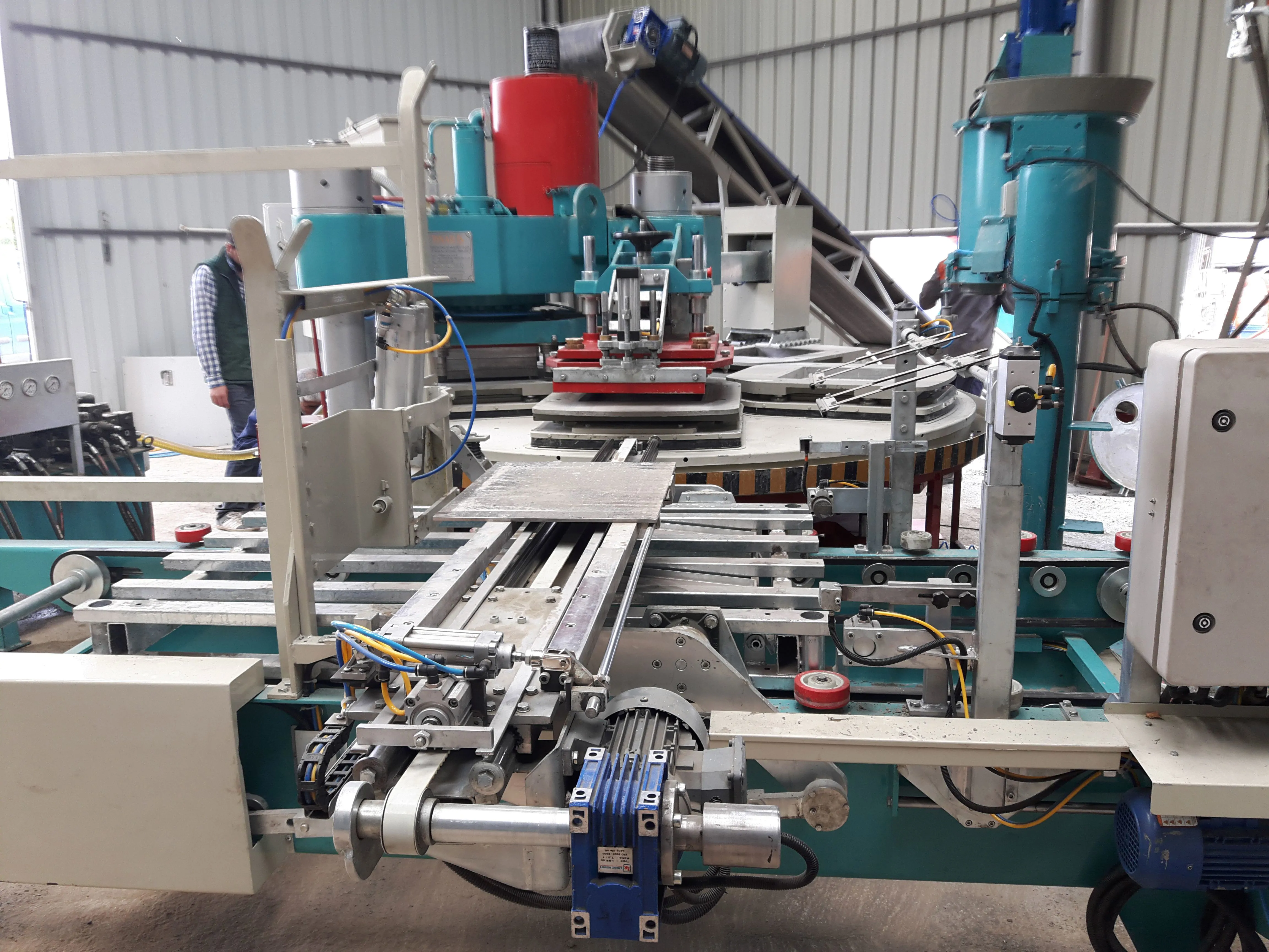 OP540-350 AUTOMATIC TILE PRESS