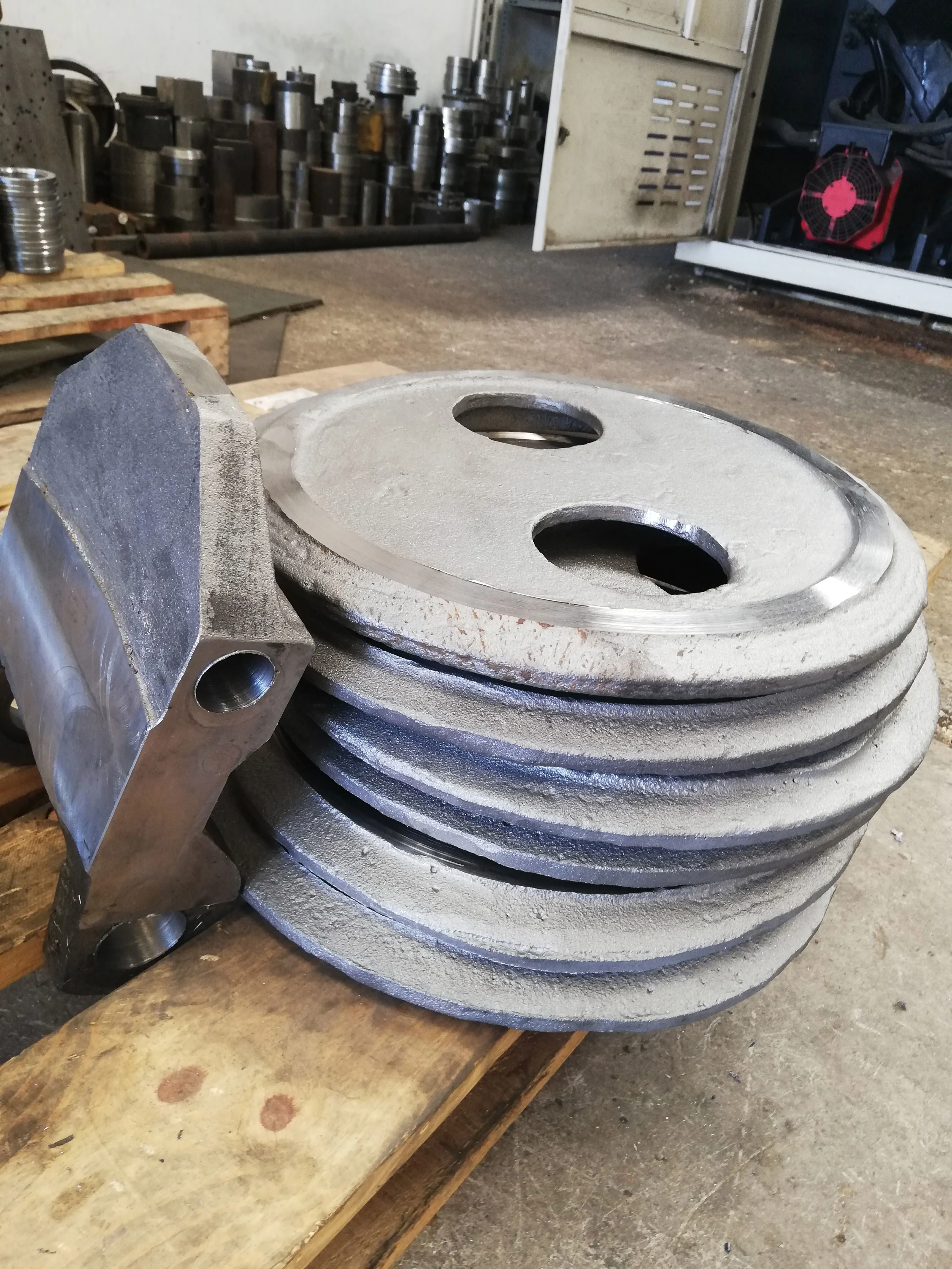 CONSTRUCTION MACHINERY SPARE PARTS
