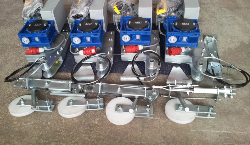 ELEVATOR INSTALLATION CRANES