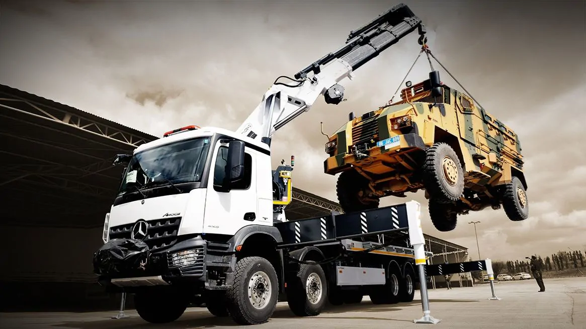 Folding Boom Cranes